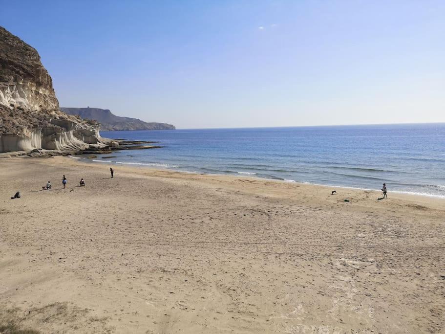 El Playaiso De Aguamarga Διαμέρισμα Agua Amarga  Εξωτερικό φωτογραφία